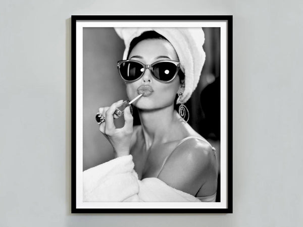 Audrey Hepburn Lipstick Print, Black and White, Vintage Photo, Audrey Hepburn Poster, Old Hollywood Decor, Feminist Print, Fashion Wall Art 4295390088 9730