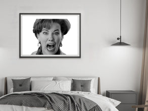 Home Alone Movie Poster, 90s Retro Comedy Scene, Kevin's Mom Scream, Black and White Art Print, Christmas Wall Decor, Gift, Digital Download 1791567899