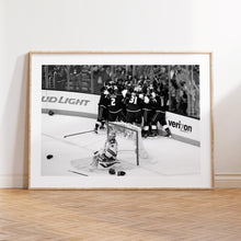 Los Angeles Kings Poster, Ice Hokey Player, Black and White Wall Art, Photograph Prints, NHL Gift, Ice Hokey Print,Ice Hokey Sport Gift 1859430719