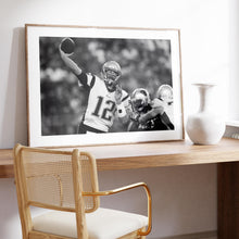 Tom Brady Poster, New England Patriots, Fan Poster, Black and White Wall Art, Photograph Prints, American Football Gift, Sport Decor 4307249548