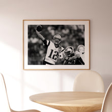 Tom Brady Poster, New England Patriots, Fan Poster, Black and White Wall Art, Photograph Prints, American Football Gift, Sport Decor 4307249548